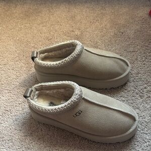 UGG Beige Slip-On Slippers